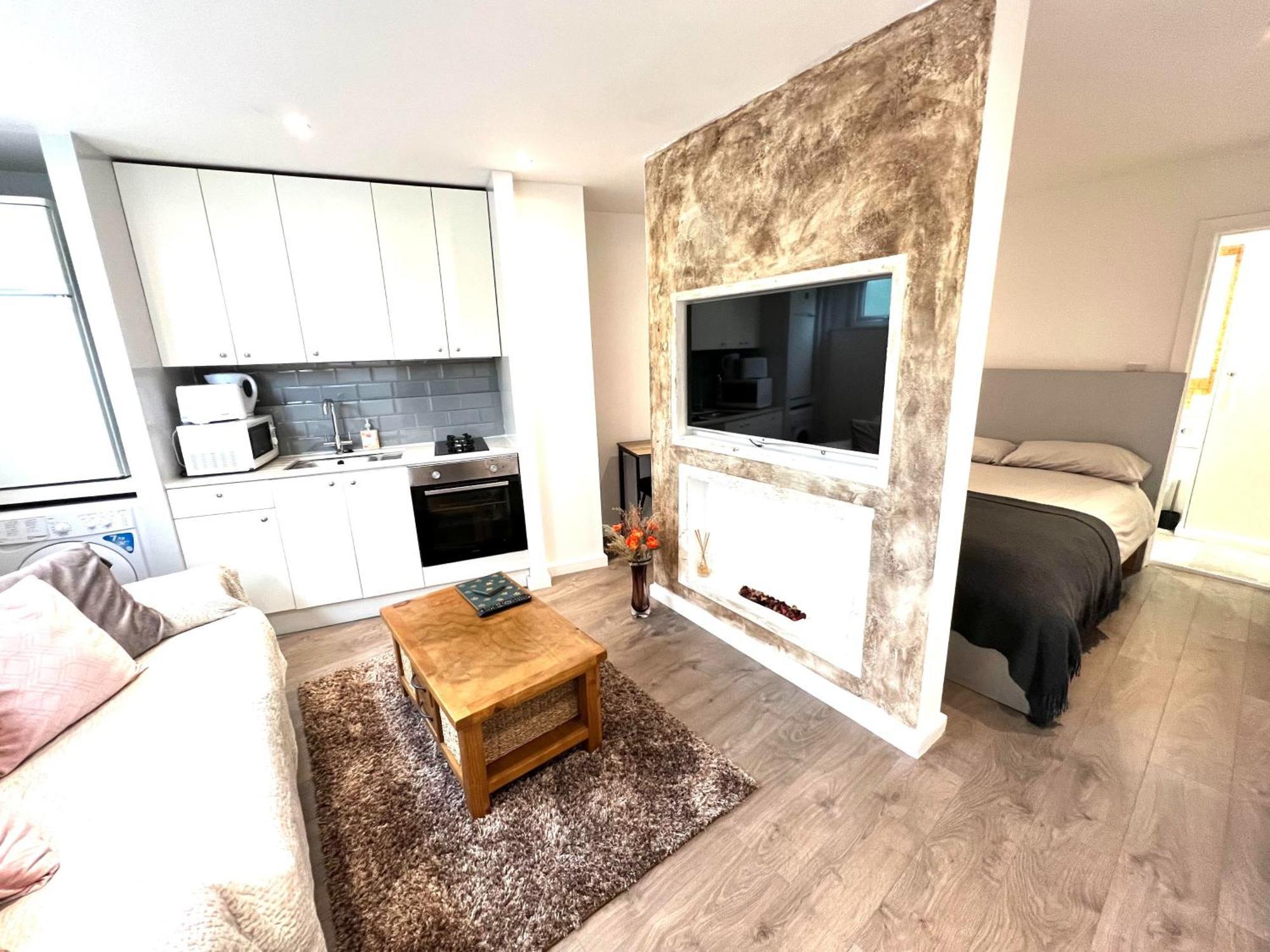 Modern Studio Apartment With Free Wifi London Eksteriør bilde